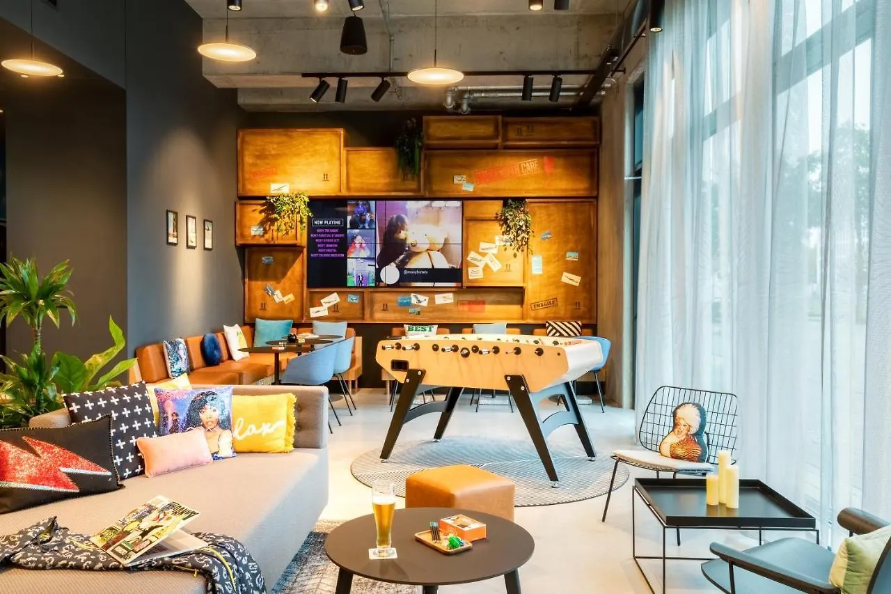 فندق Moxy Berlin Airport شونيفيلد
