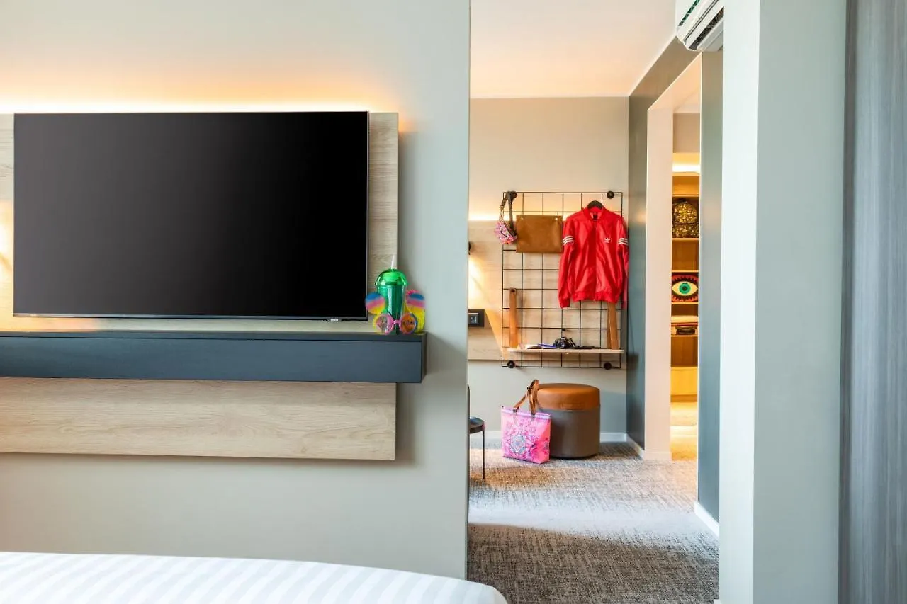 فندق Moxy Berlin Airport شونيفيلد