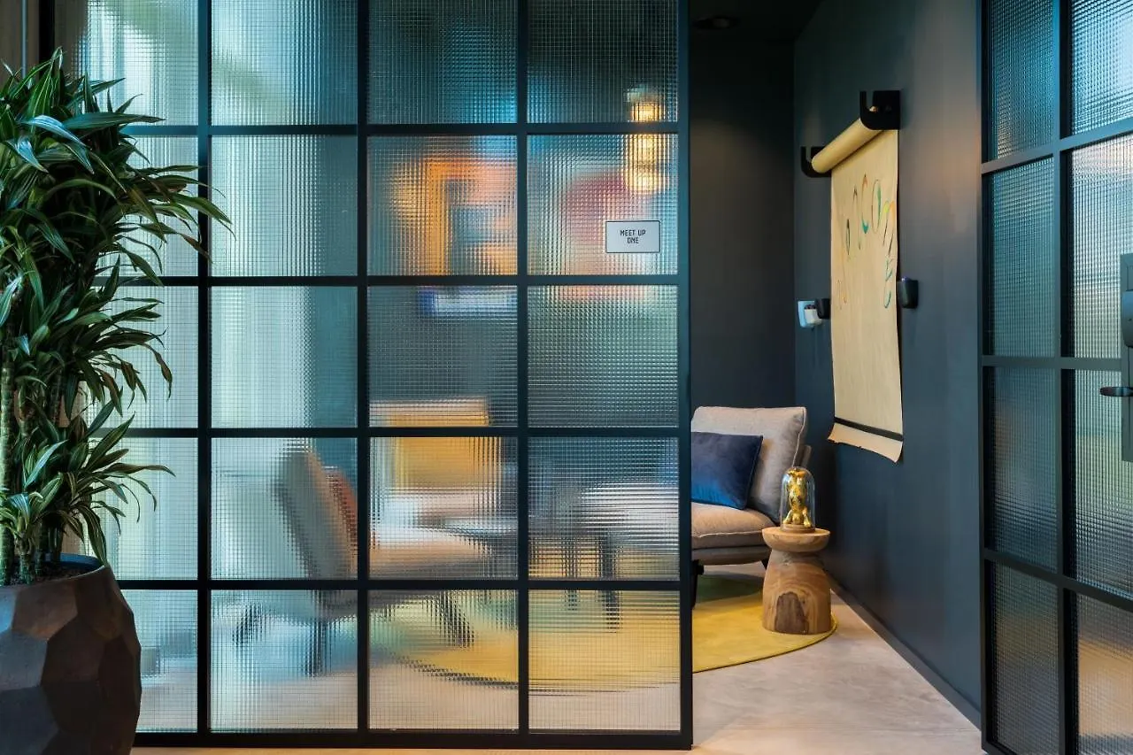 فندق Moxy Berlin Airport شونيفيلد